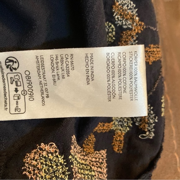 🌿 Free People Embroidered Tank Top | Black Combo | Size S 🌿 - Picture 4 of 5